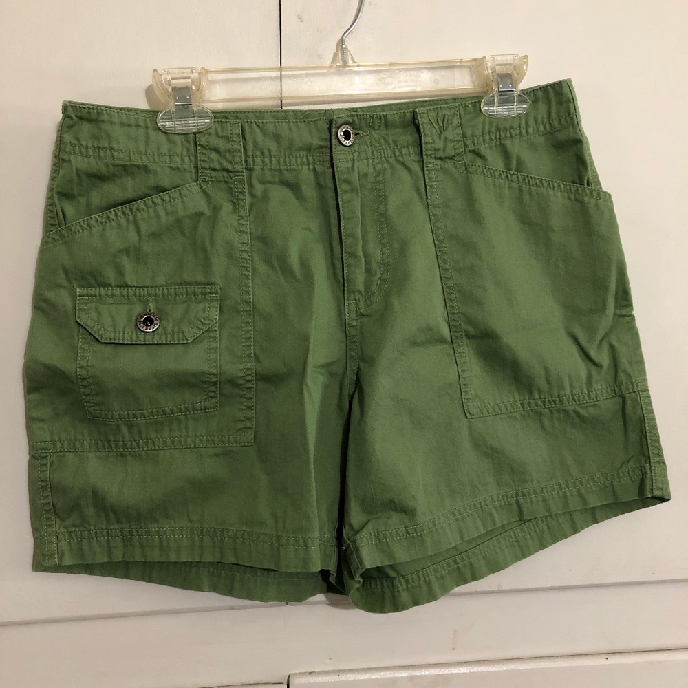 White Sierra Women's Cargo Shorts